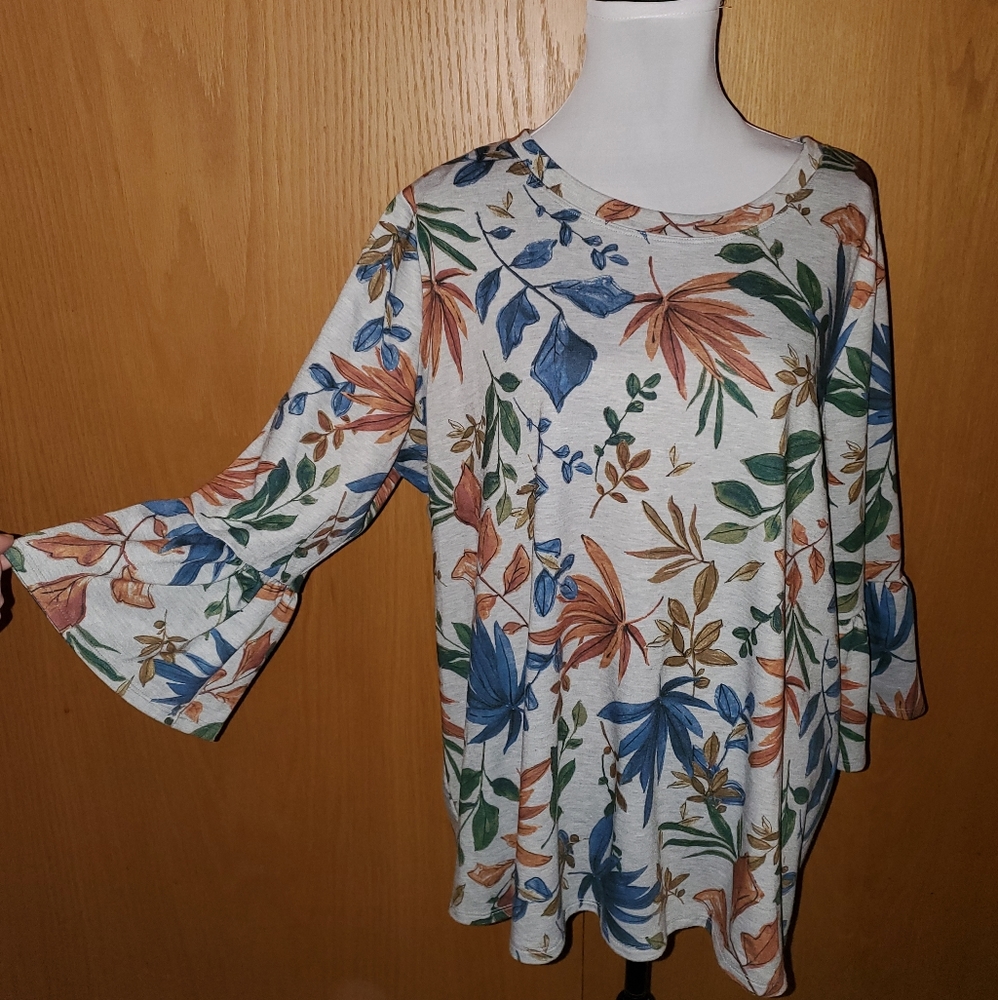 Gray floral
